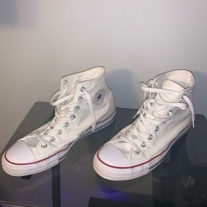 Converse White - (Hurry and buy! Many offers!!!)
